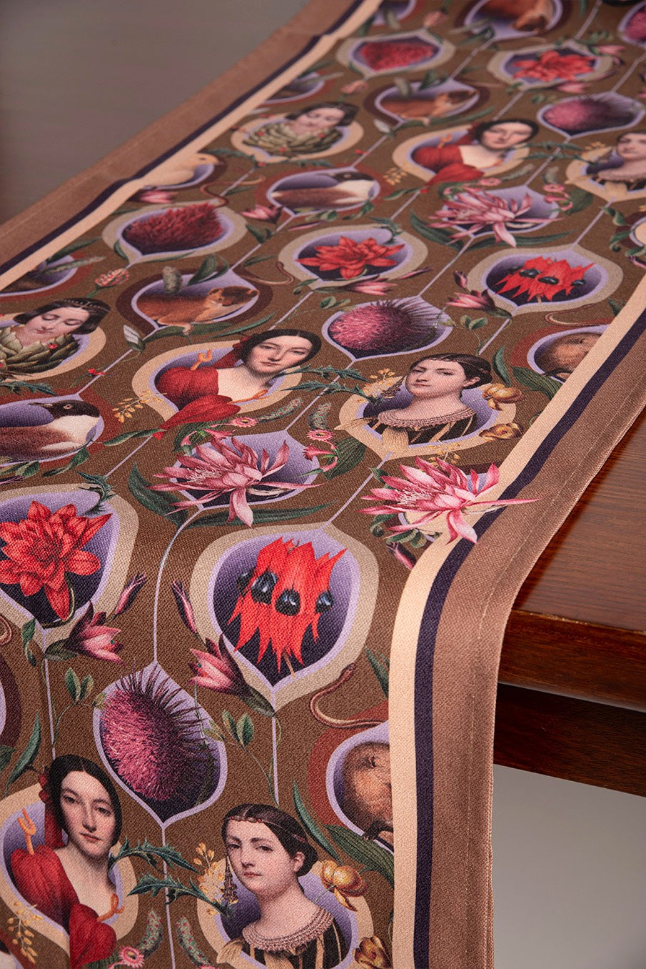 Camino de Mesa - Retro