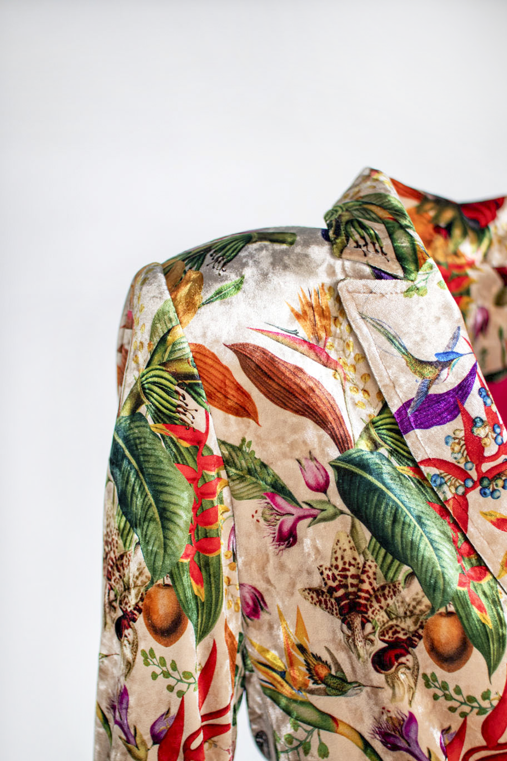 Colombian Flowers Ivory - Blazer Terciopelo