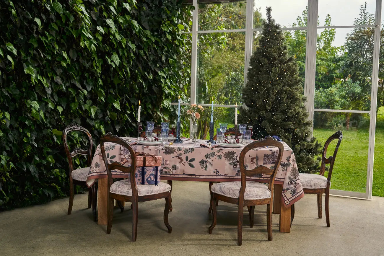 Manteles de lujo con diseños naturales para sorprender a tus invitados