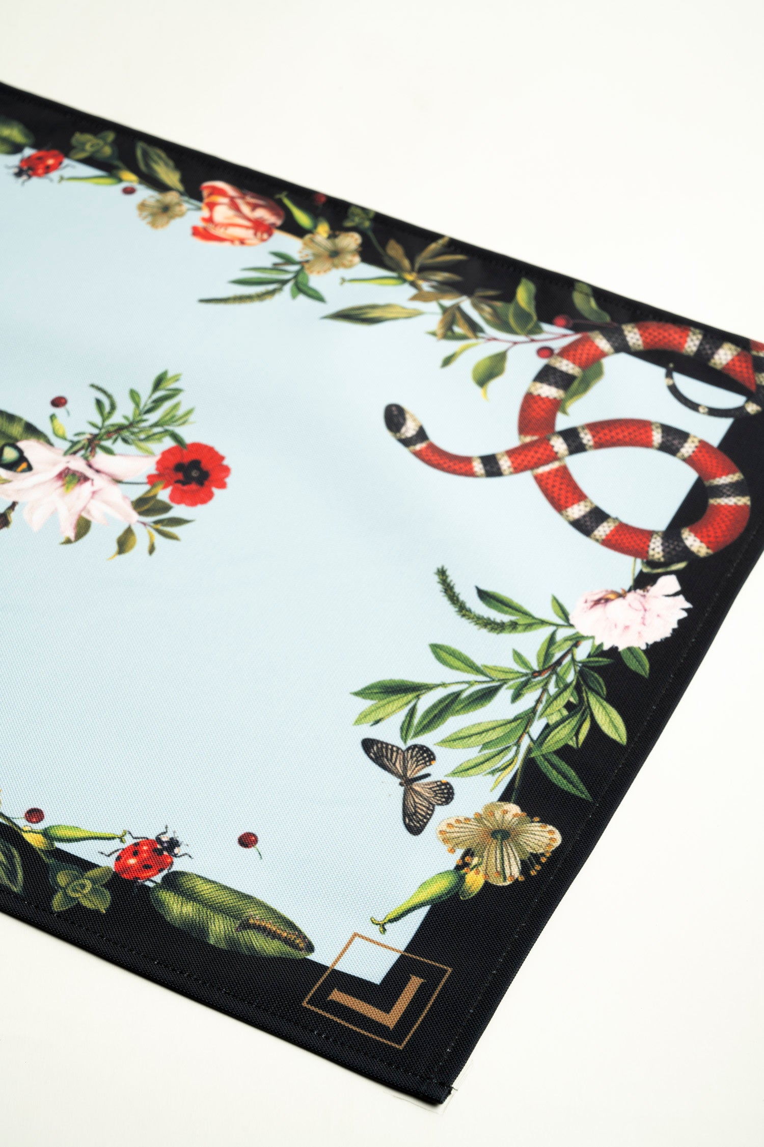 Individual - Serpent Blue