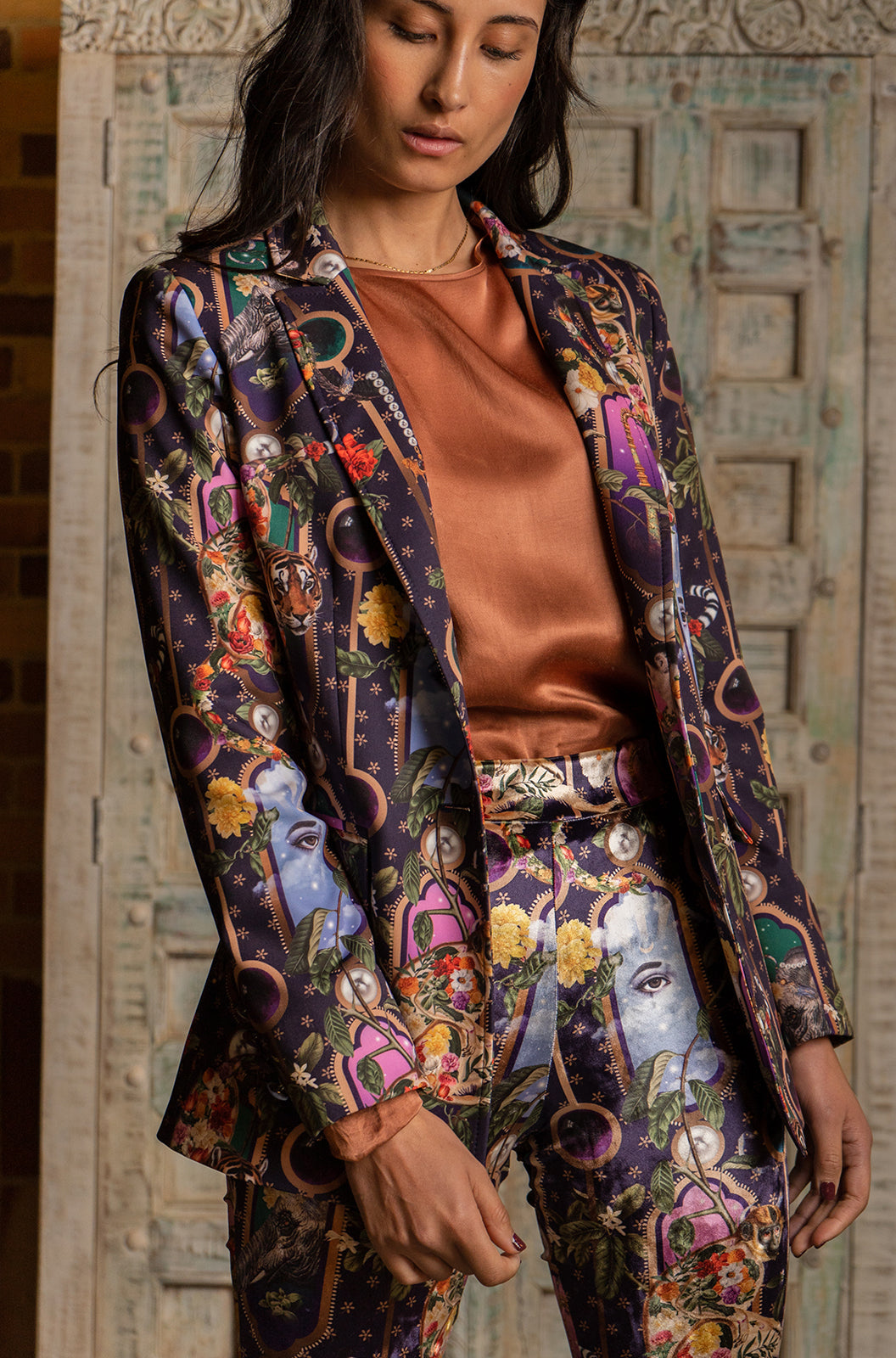 India Morado - Blazer Armani